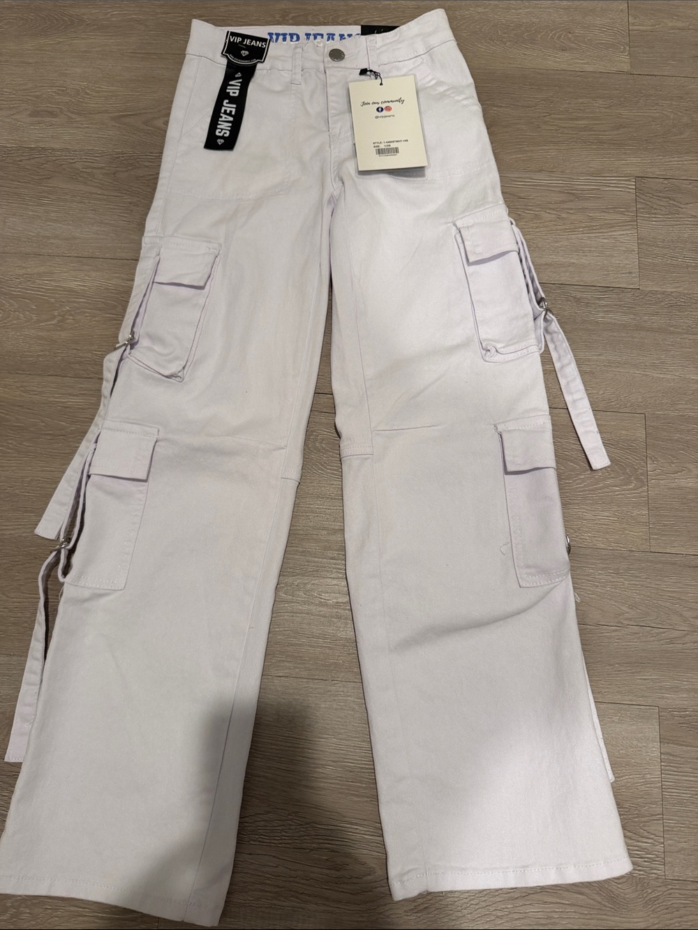 VIP Jeans Juniors Size 1 Mid- Rise White Jeans